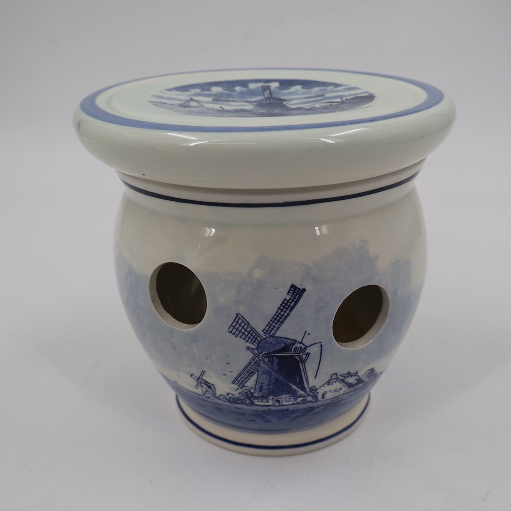 Delft-Blauw Garlic Cellar Pot Blue White Handpainted Windmill Made in Holland